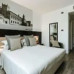 Hotel Carpi מלון