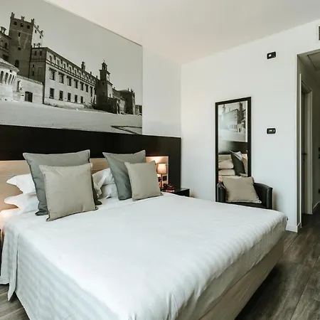 Ξενοδοχείο Hotel Carpi 4*