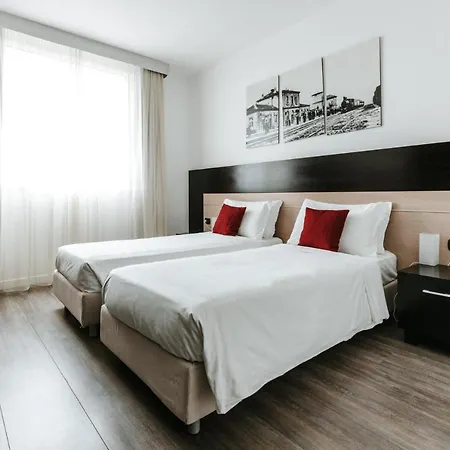 Hotel Carpi Карпи
