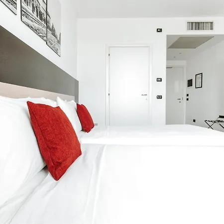 Hotel Hotel Carpi 4*