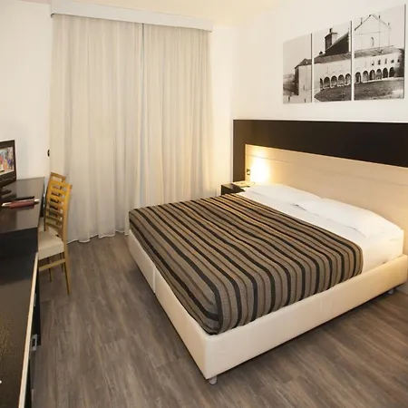 Hotel Carpi Hotel