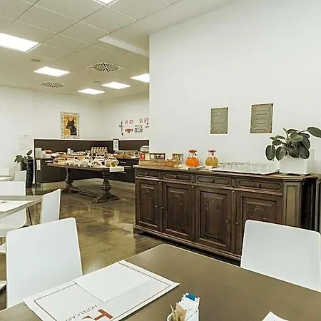 Hotel Carpi Hotel