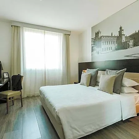 Hotel Carpi Hotel 4*