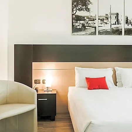 Hotel Hotel Carpi 4*