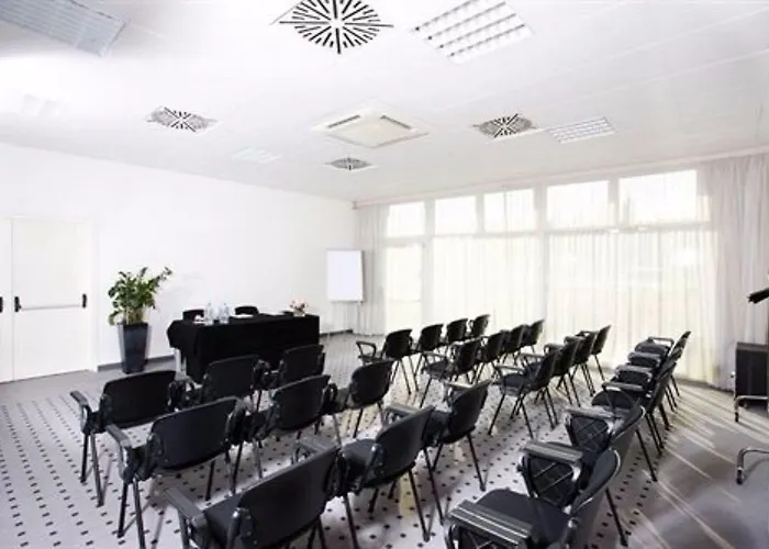 호텔 호텔 카르피 카르피